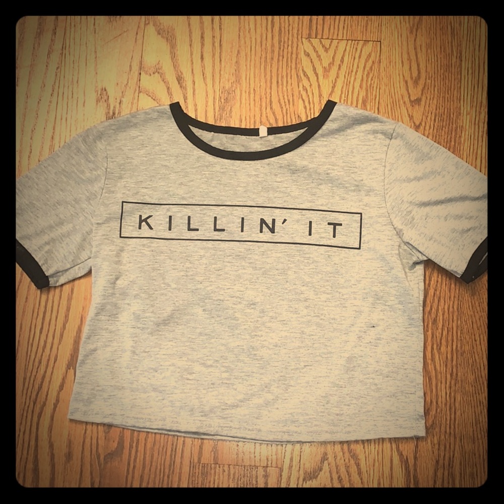 “ Killin it “ graphic tee shirt - Picture 1 of 4